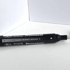 Winsor & Newton Promarker Colorless Blender - best solvents to blend colored pencils